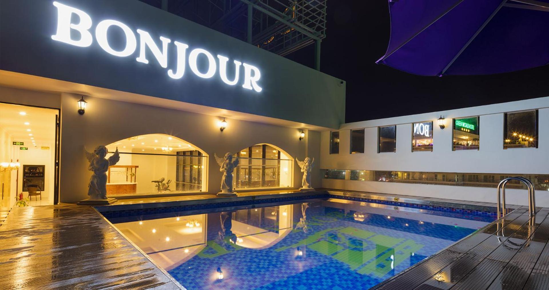 Bonjour Nha Trang Hotel מראה חיצוני תמונה