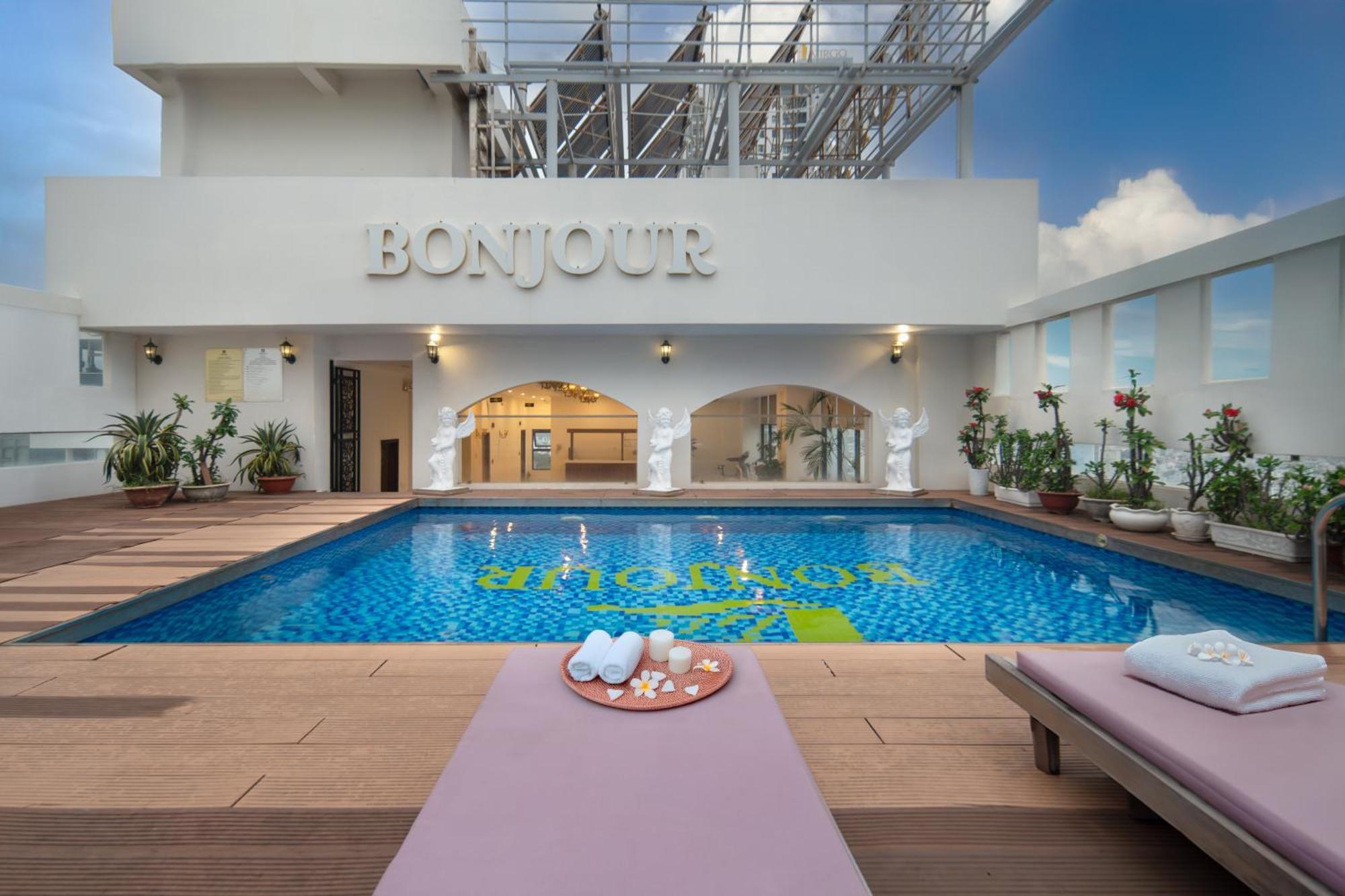 Bonjour Nha Trang Hotel מראה חיצוני תמונה